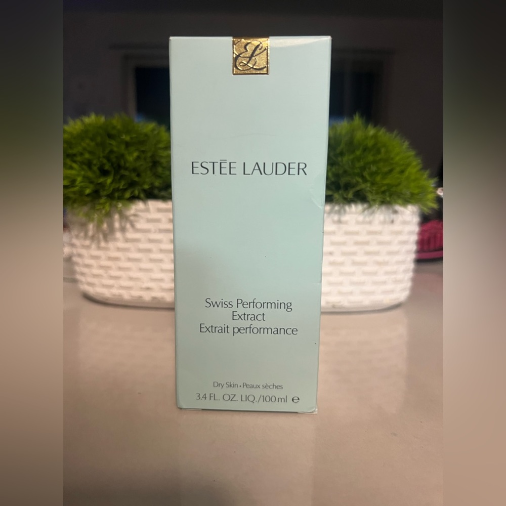Estee Lauder Swiss Performing Extract